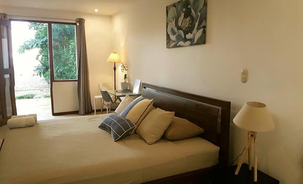 Hotel Casa Blanca Tamarindo Esterno foto