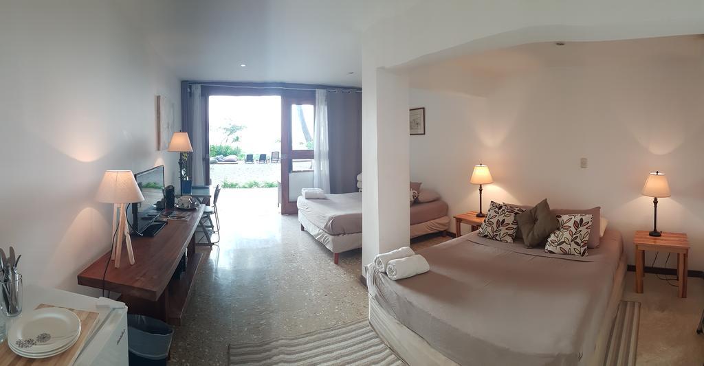 Hotel Casa Blanca Tamarindo Esterno foto
