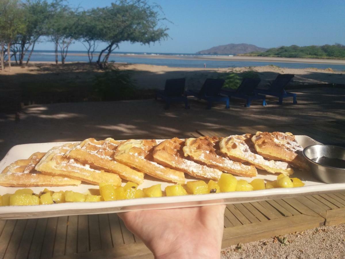Hotel Casa Blanca Tamarindo Esterno foto